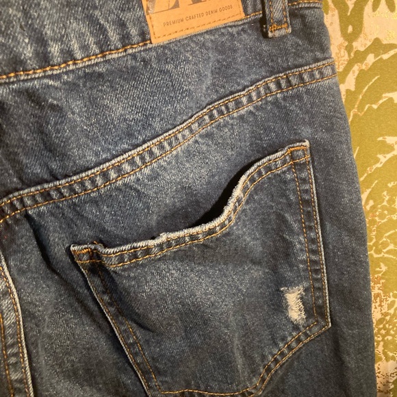 (US 8) Zara relaxed-fit jeans - Picture 8 of 8